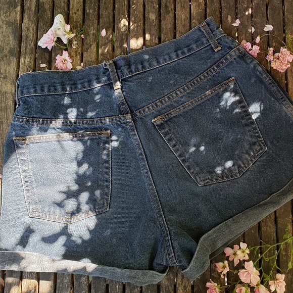 Vintage High waisted shorts - Picture 6 of 8